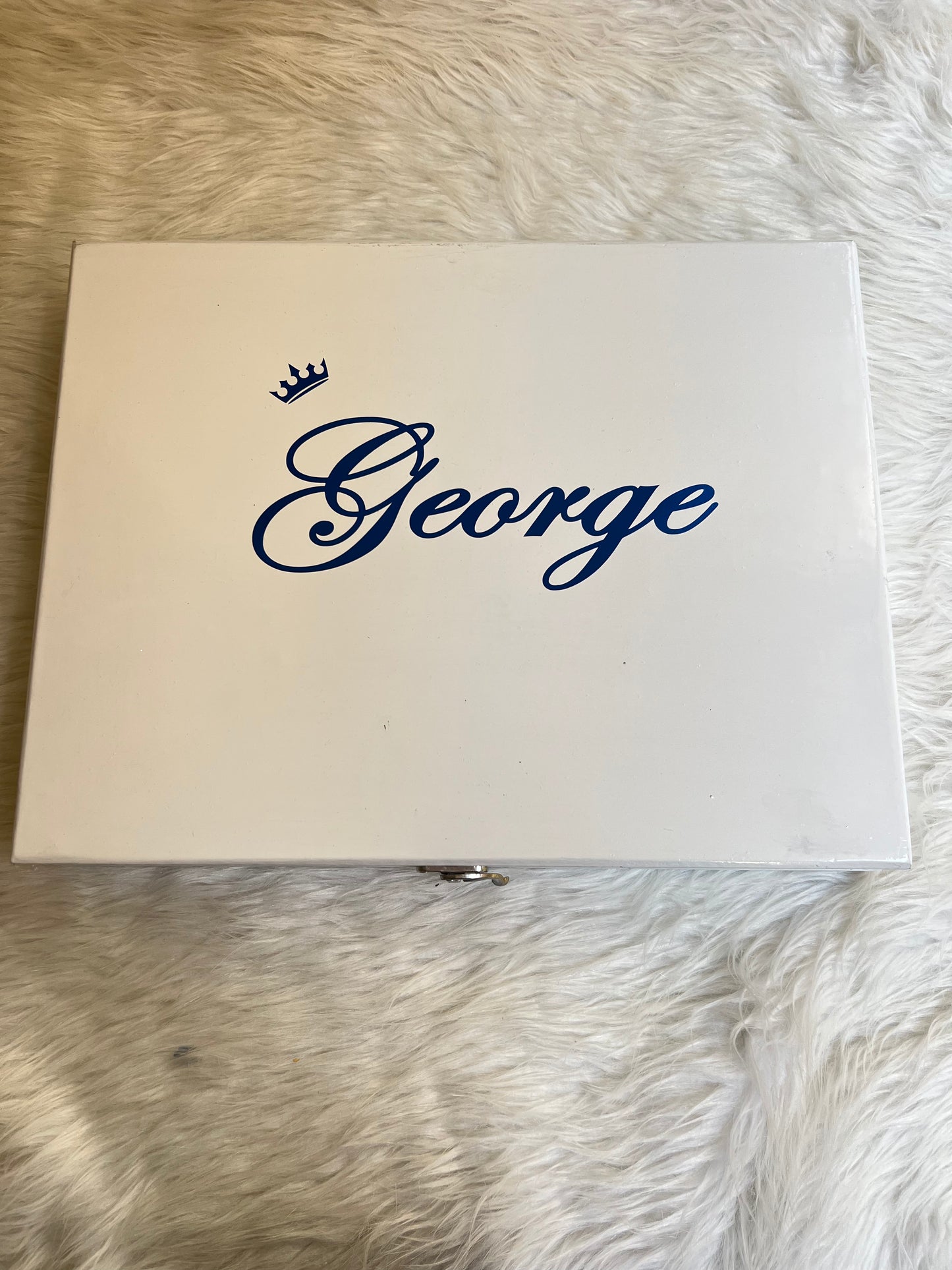 Resin Chess Set – Personalized with Your Name & Color